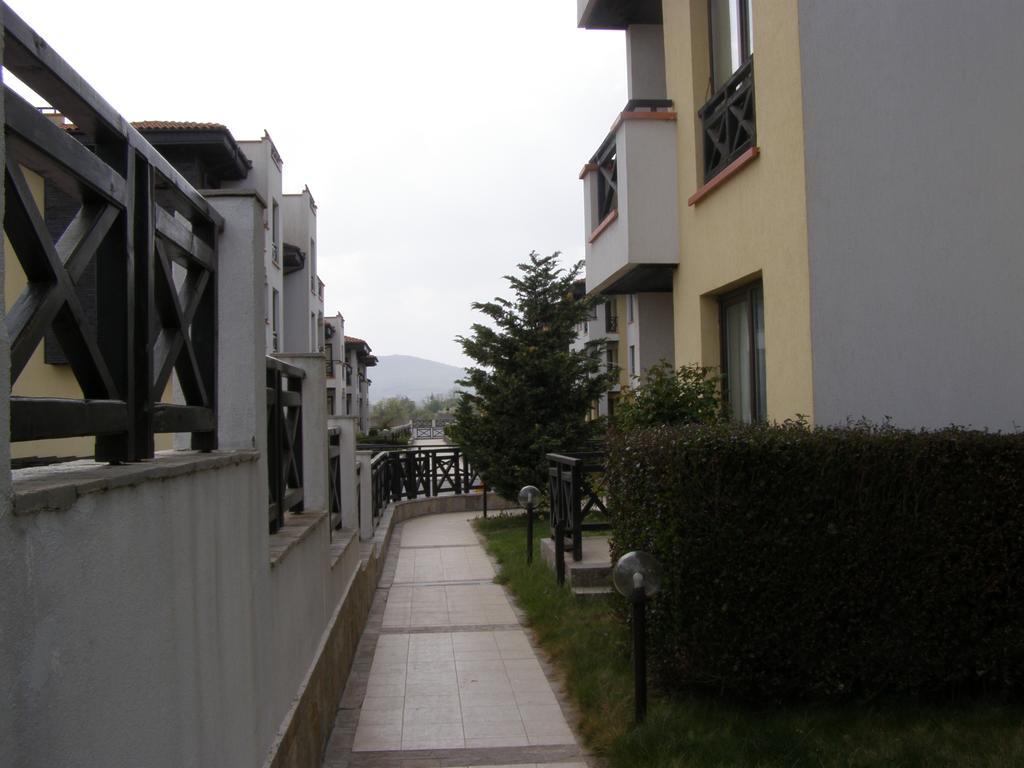 Sveti Nikola Apartment Chernomorets Buitenkant foto