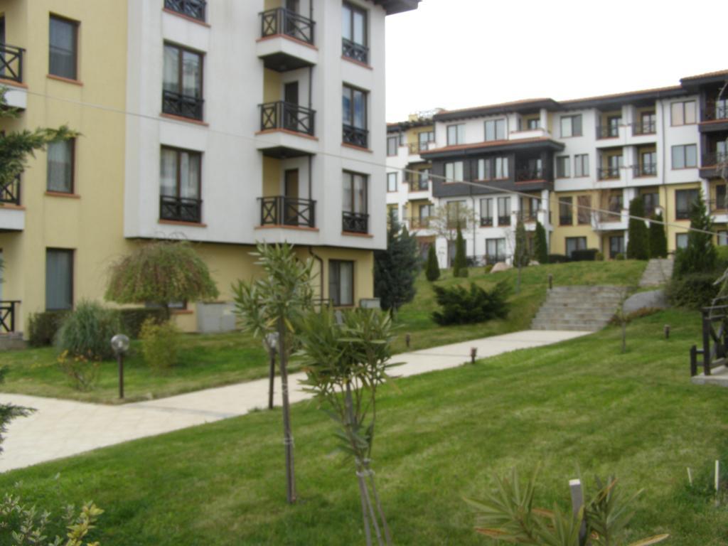 Sveti Nikola Apartment Chernomorets Buitenkant foto