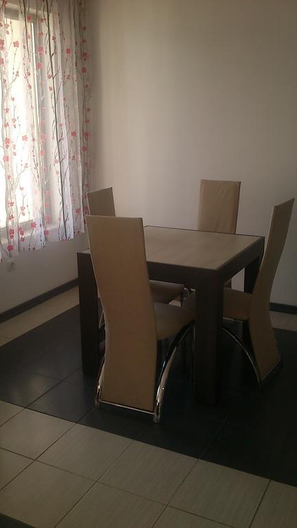 Sveti Nikola Apartment Chernomorets Buitenkant foto