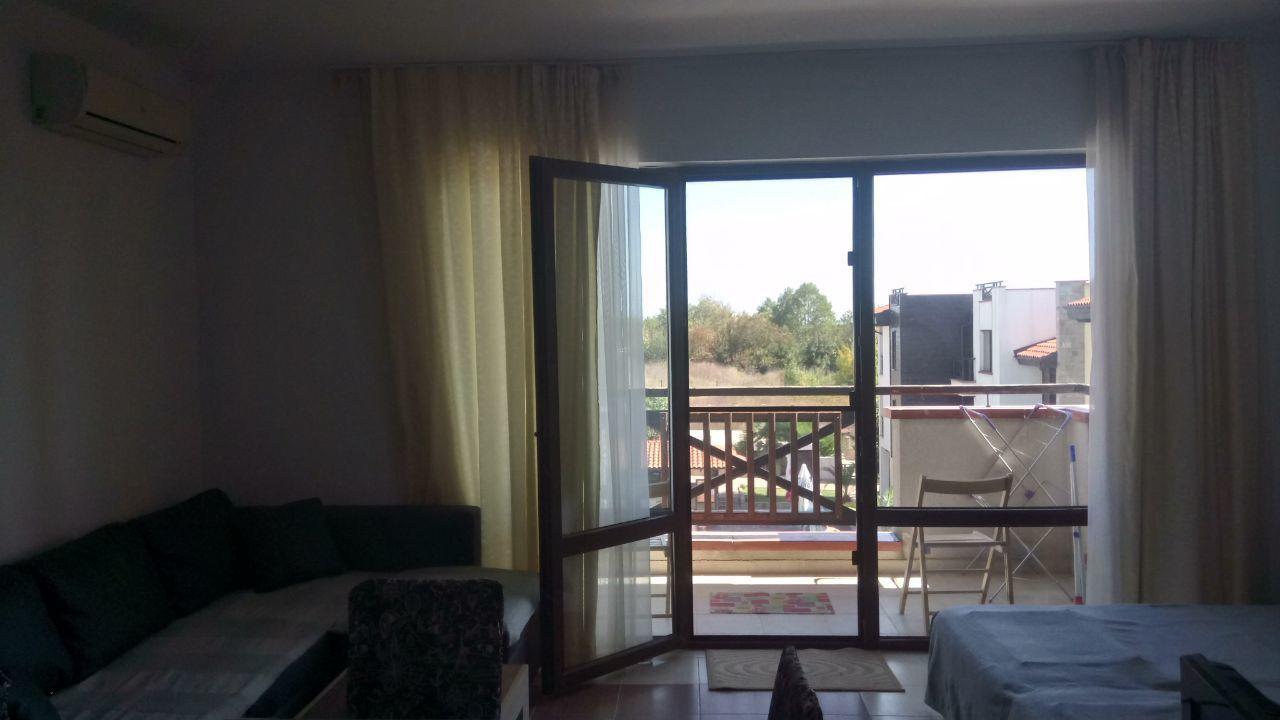 Sveti Nikola Apartment Chernomorets Buitenkant foto